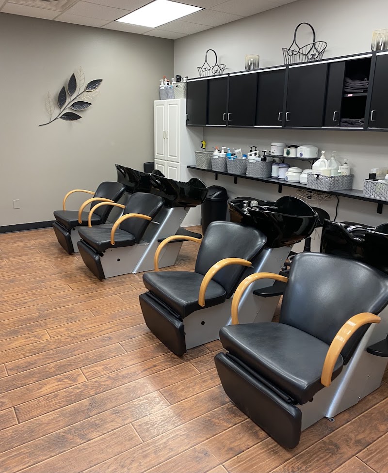 The Design Team Hair & Nail Salon, beauty salon in Ontario, OH, photo 1 of 9